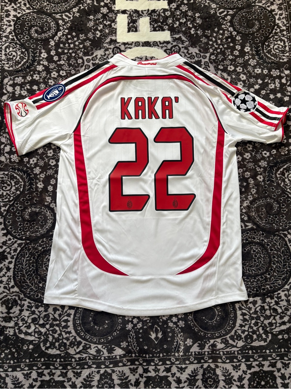 AC Milan 2007 Away Kaka #22 UCL Final Retro Soccer Jersey Size Men Large - Picture 2 of 10